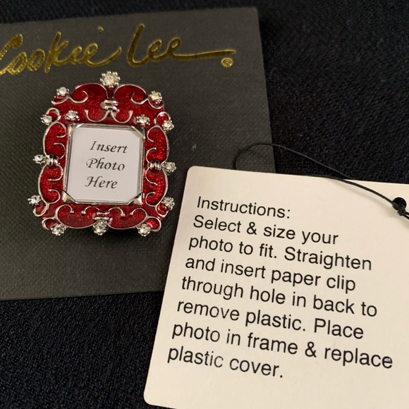 Cookie Lee Frame Brooch Pin red - Picture 2 of 3